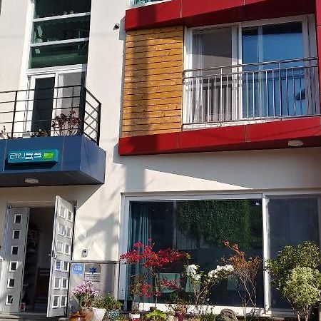 Ri-In Mokpo Guesthouse Kültér fotó